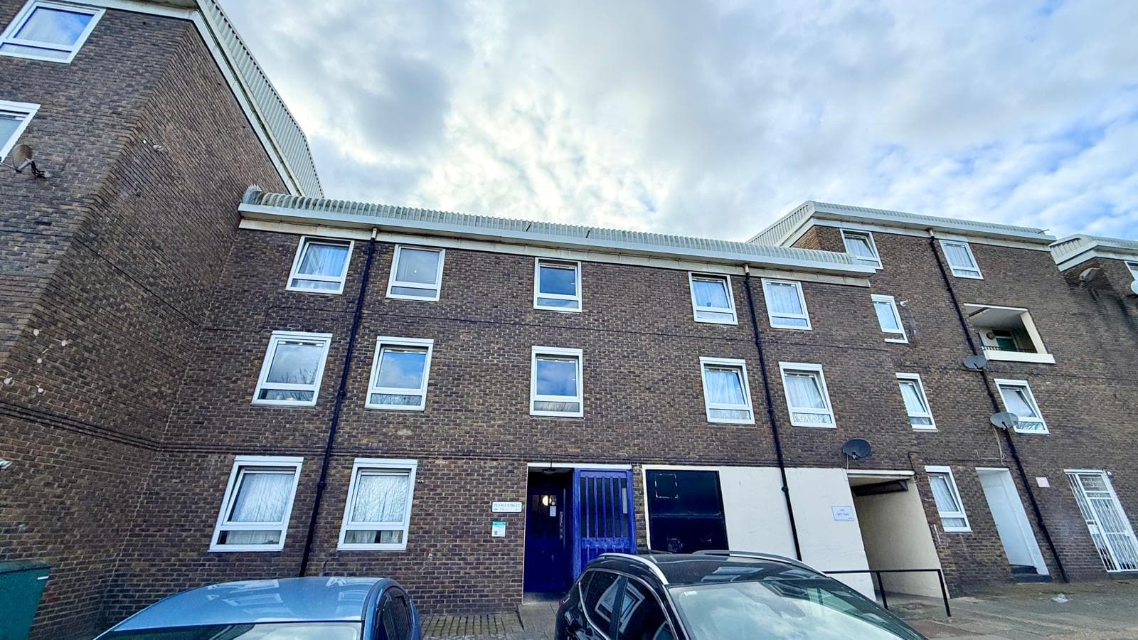 3 Bedroom Flat at Teviot Street, London, E14 6QT